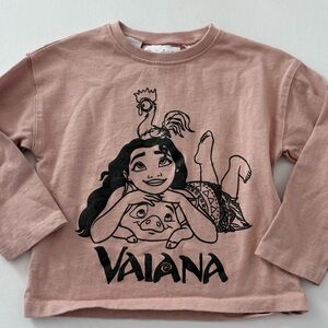 LIKE NEW Zara Girls Moana/Vaiana Long Sleeve Top